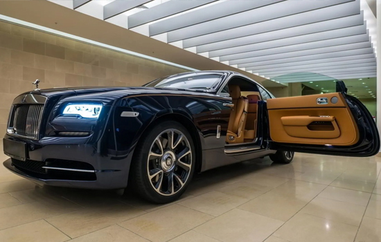 Luxury Car Service Dubai 